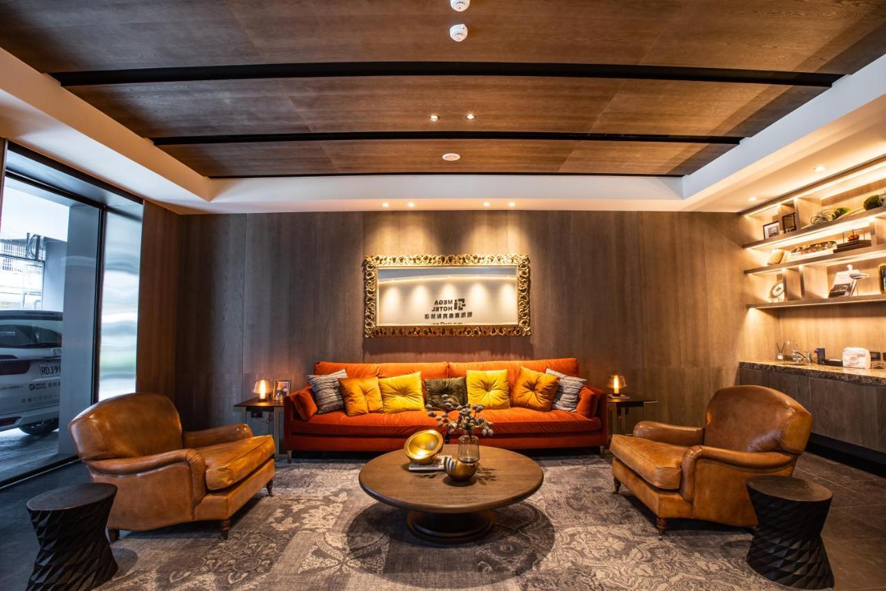 Mega Hotel Thành phố Gia Nghĩa Ngoại thất bức ảnh